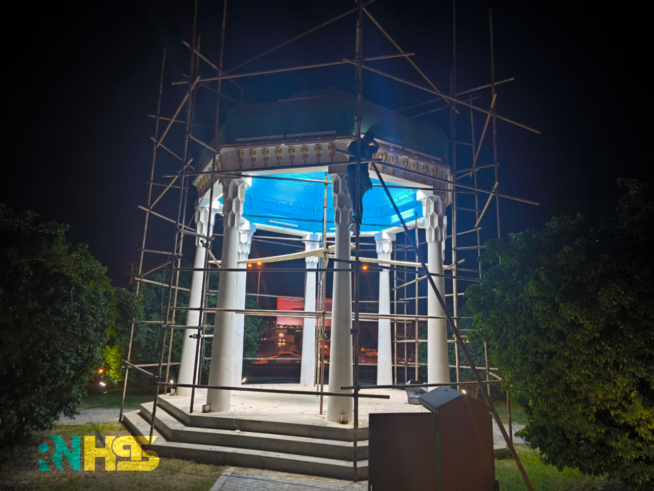 نور پردازی میدان حافظ قشم